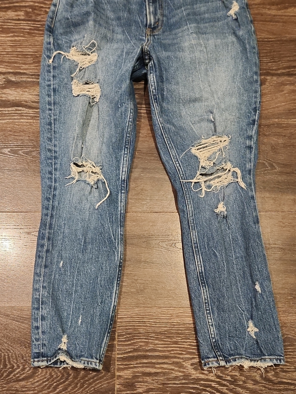 ❤️ ABERCROMBIE & FITCH CURVE LOVE HIGH RISE MOM JEANS, DISTRESSED, 4 (27) - Picture 5 of 11